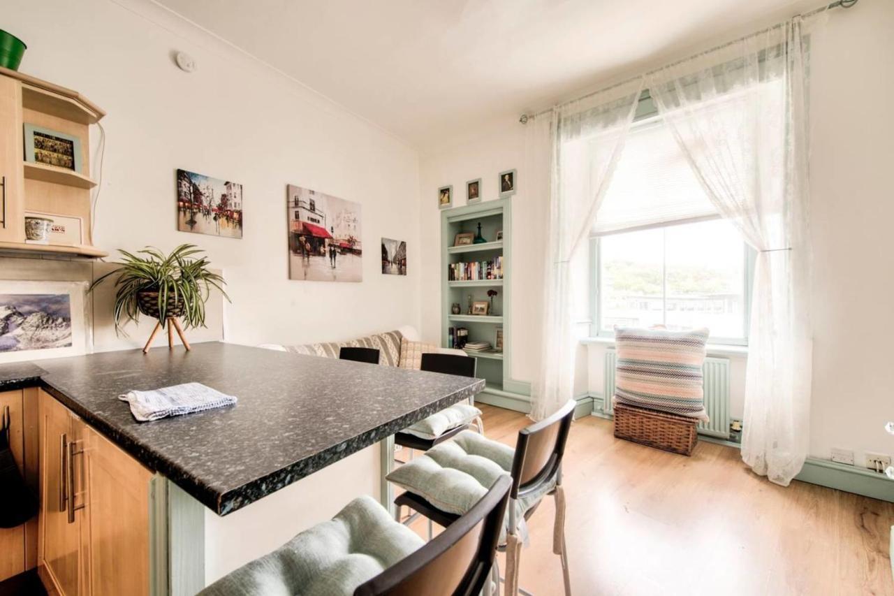 Guestready - Cosy Home 5 Minutes From Waverley! Εδιμβούργο Εξωτερικό φωτογραφία