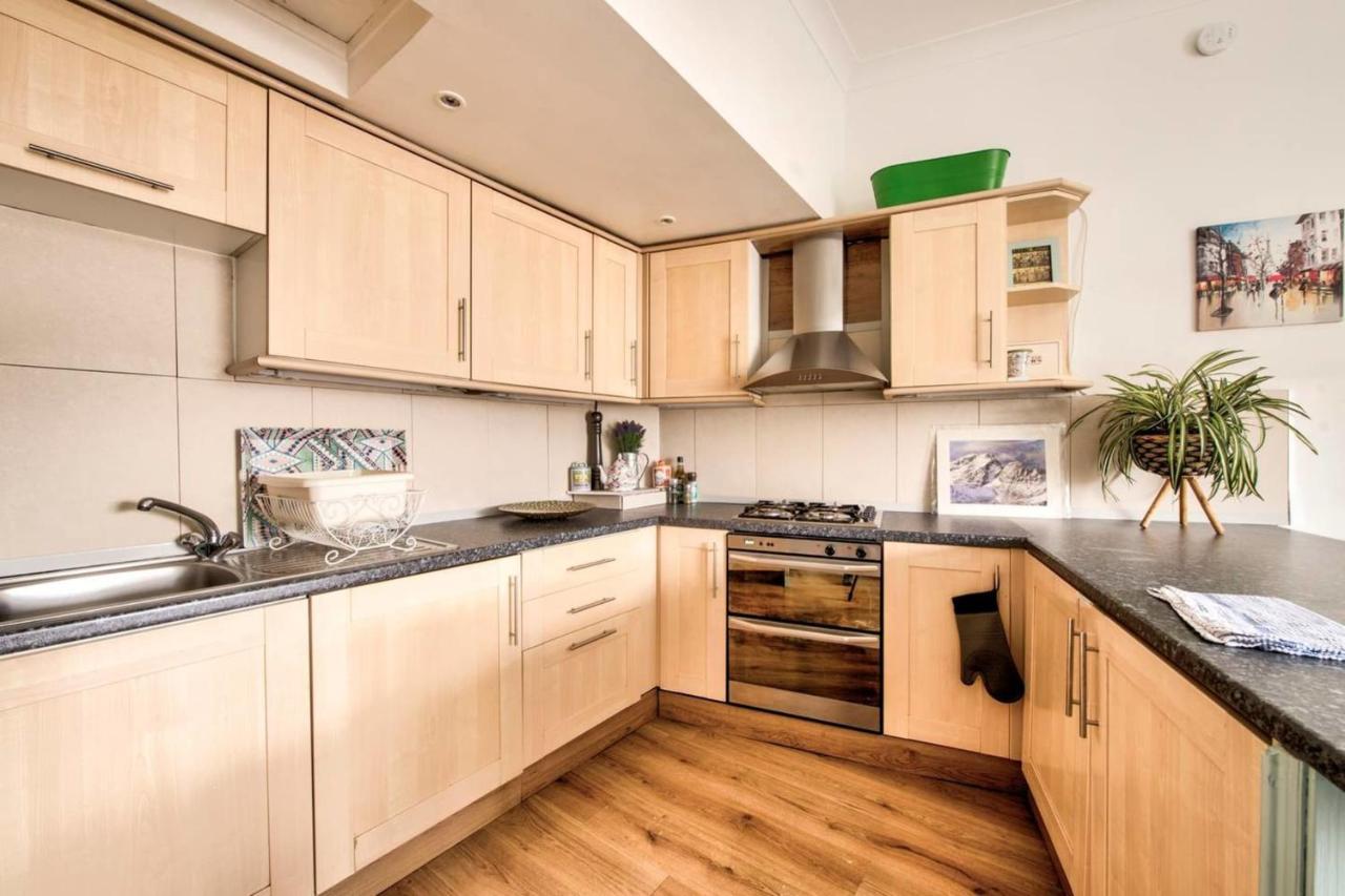Guestready - Cosy Home 5 Minutes From Waverley! Εδιμβούργο Εξωτερικό φωτογραφία