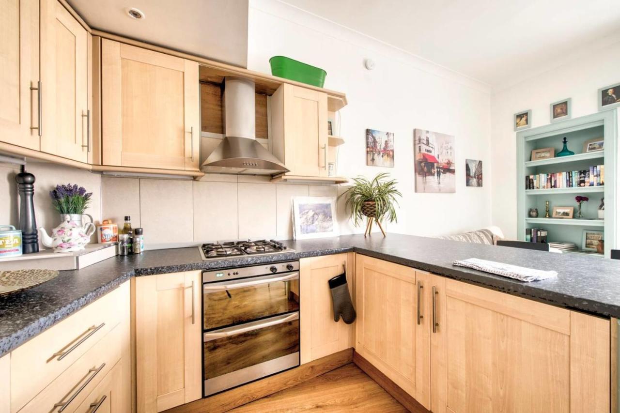 Guestready - Cosy Home 5 Minutes From Waverley! Εδιμβούργο Εξωτερικό φωτογραφία